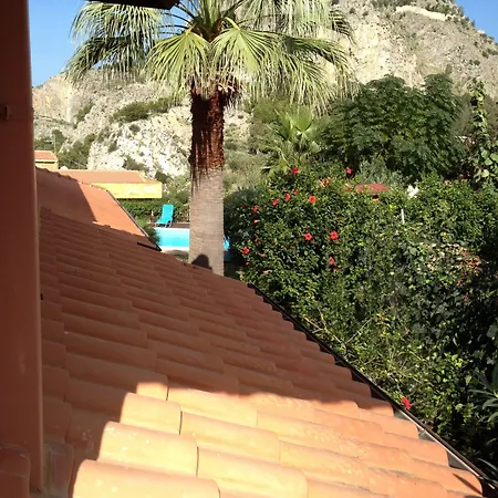 Di Giorgi تْشيفالو