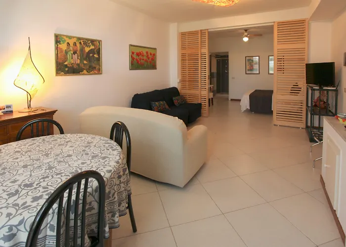 فندق مبيت وإفطار Di Giorgi 4*